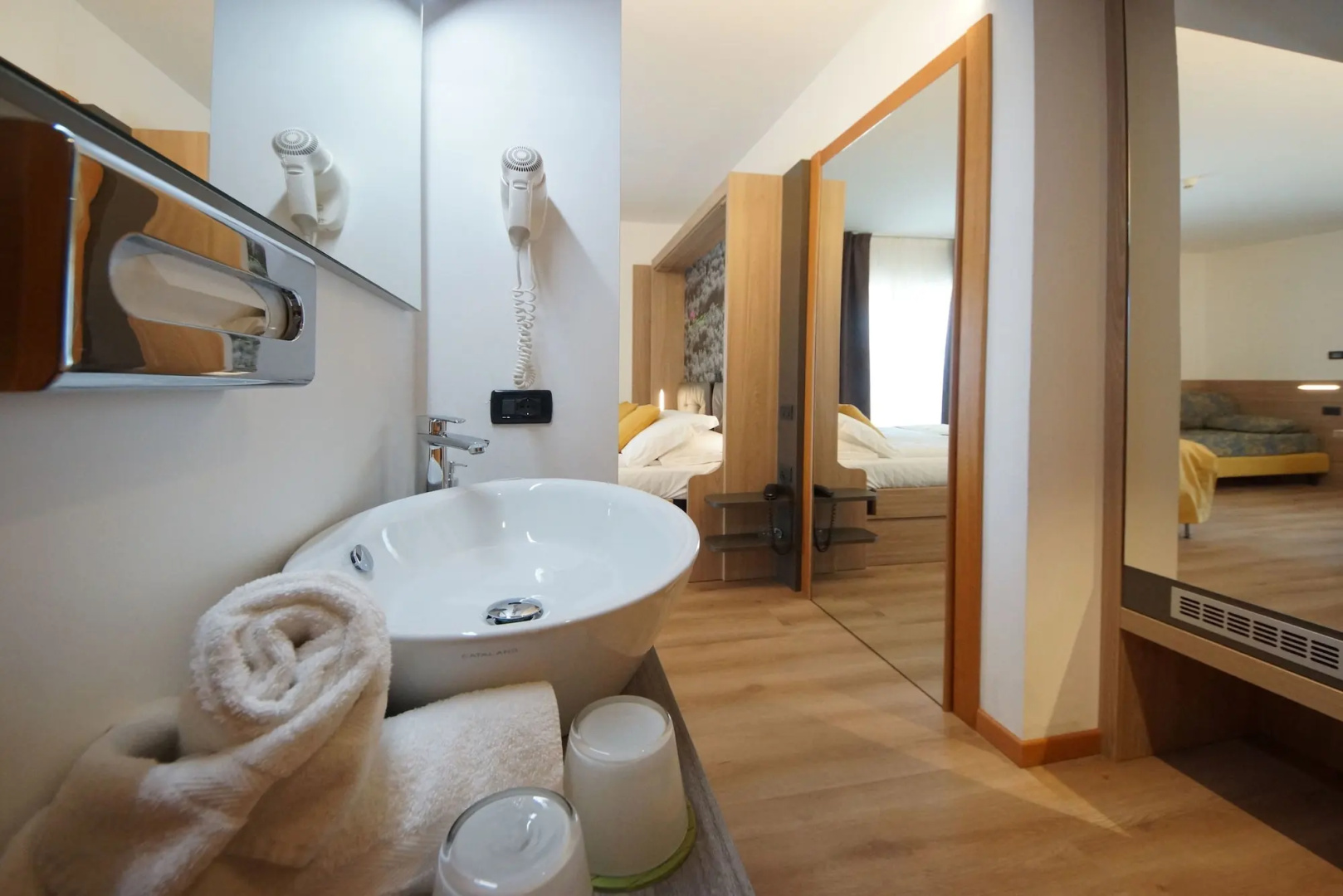 Foto - Ambassador Suite Hotel