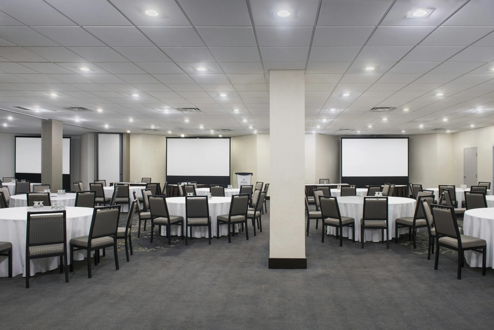 Foto - Hilton Toronto/Markham Suites Conference Centre & Spa