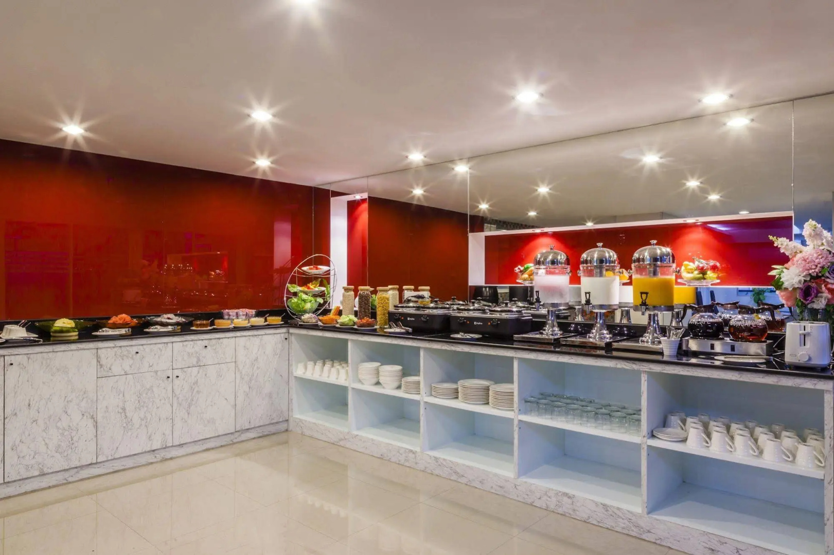Foto - Solo Express Sukhumvit 81