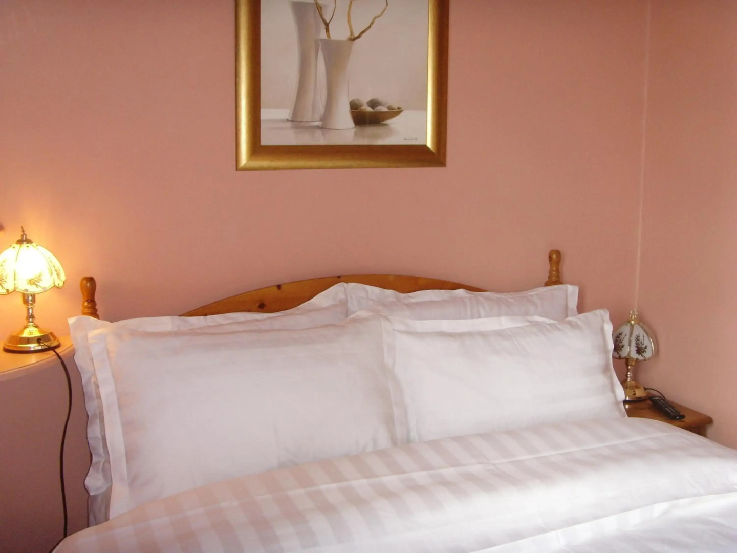 Photo - Twin Lions Hotel