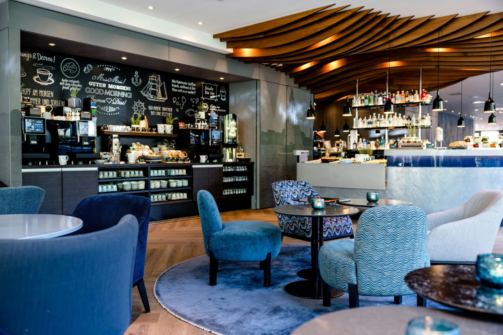 Photo - Motel One Hamburg-Alster