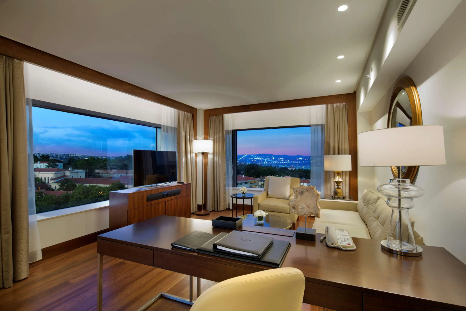 Foto - Conrad Istanbul Bosphorus