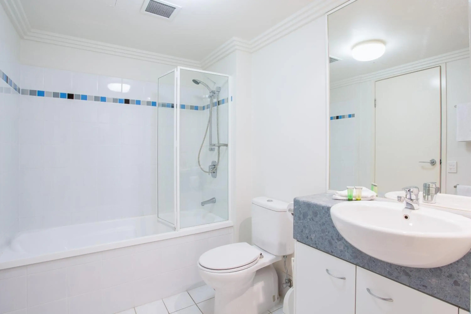 Photo - Republic Apartments Brisbane City