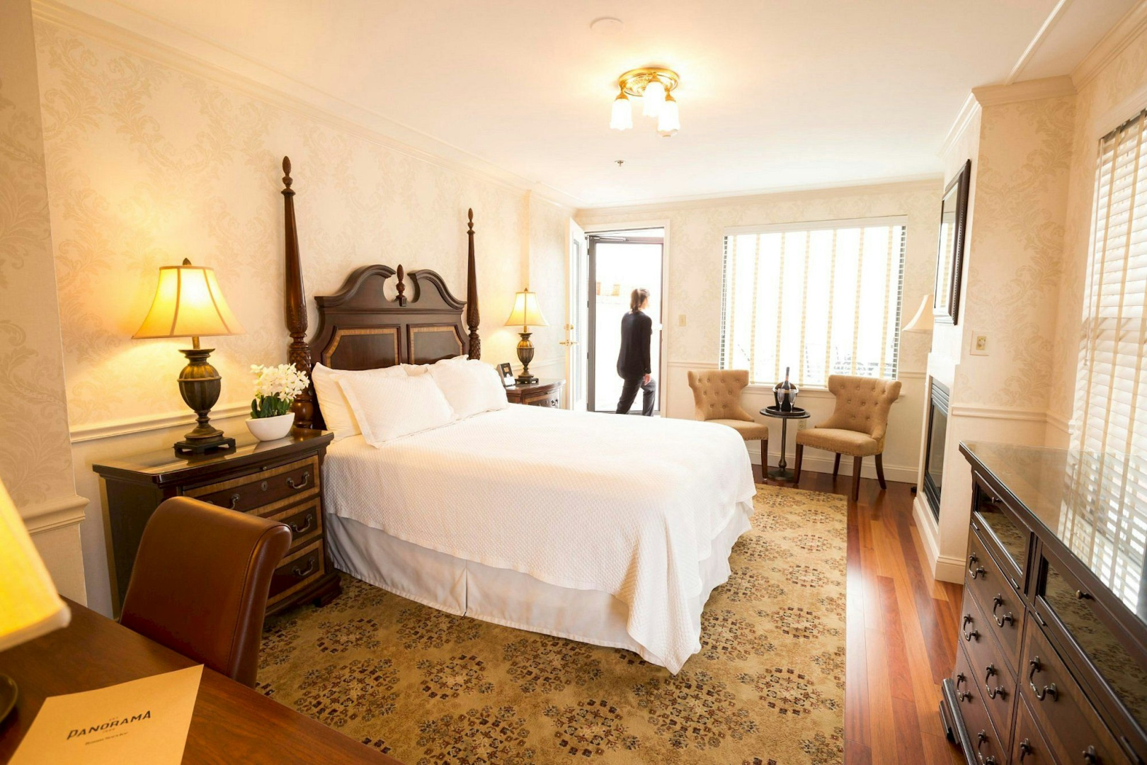 Photo - Penn's View Hotel