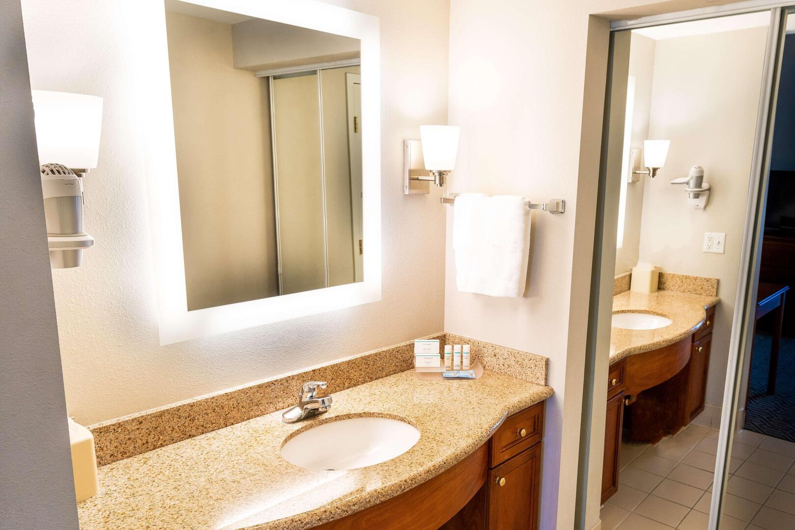 Photo - Homewood Suites by Hilton Ontario Rancho Cucamonga