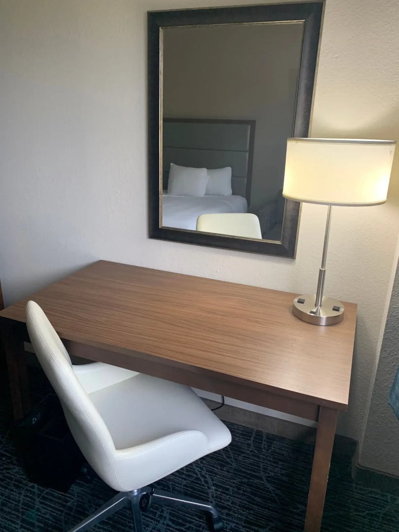 Foto - DoubleTree by Hilton Hotel West Palm Beach Airport