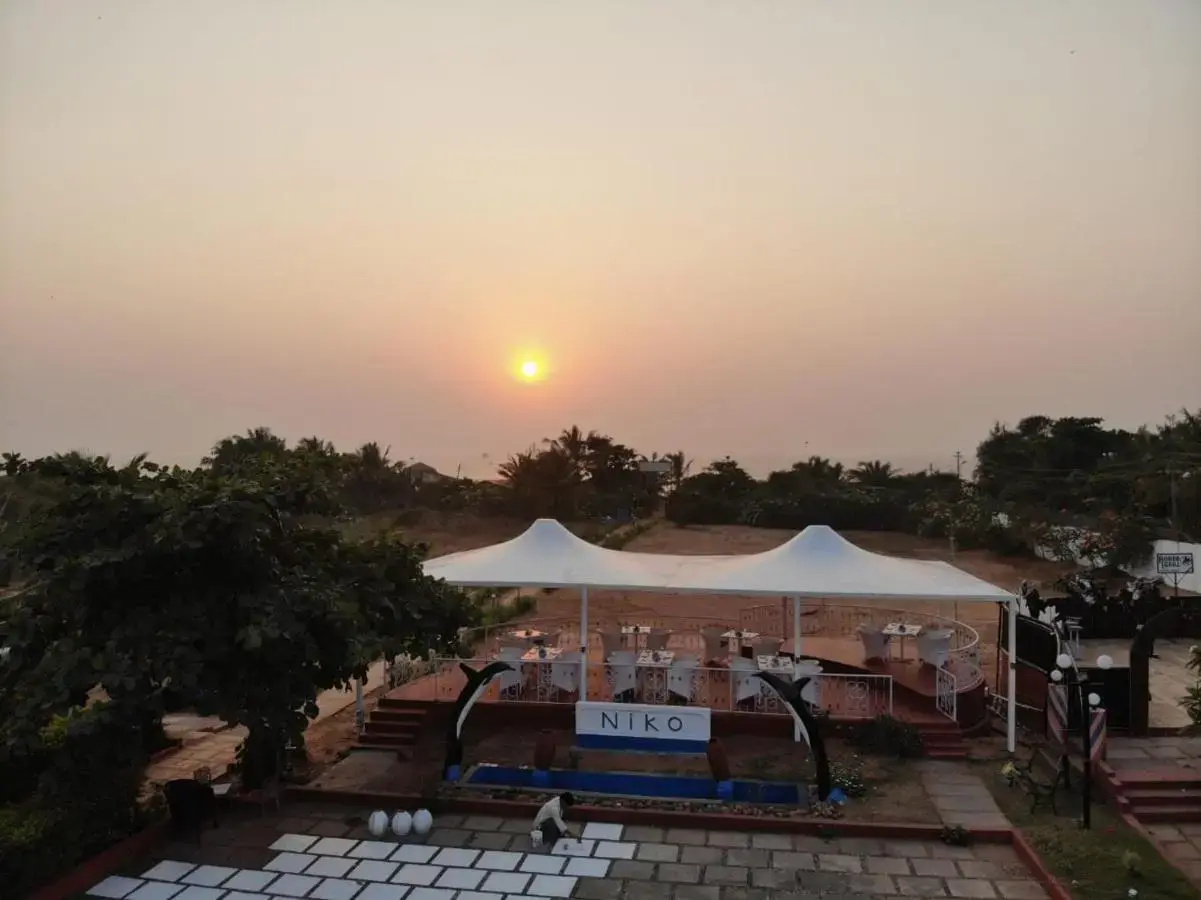 Photo - Paradise Village Beach Resort