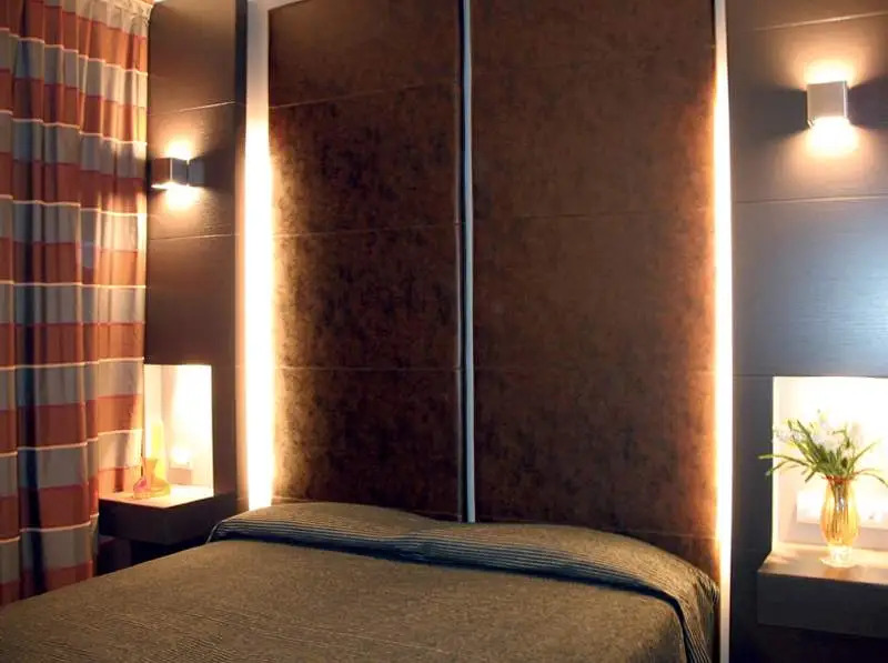 Photo - Wall Art Hotel & Residence