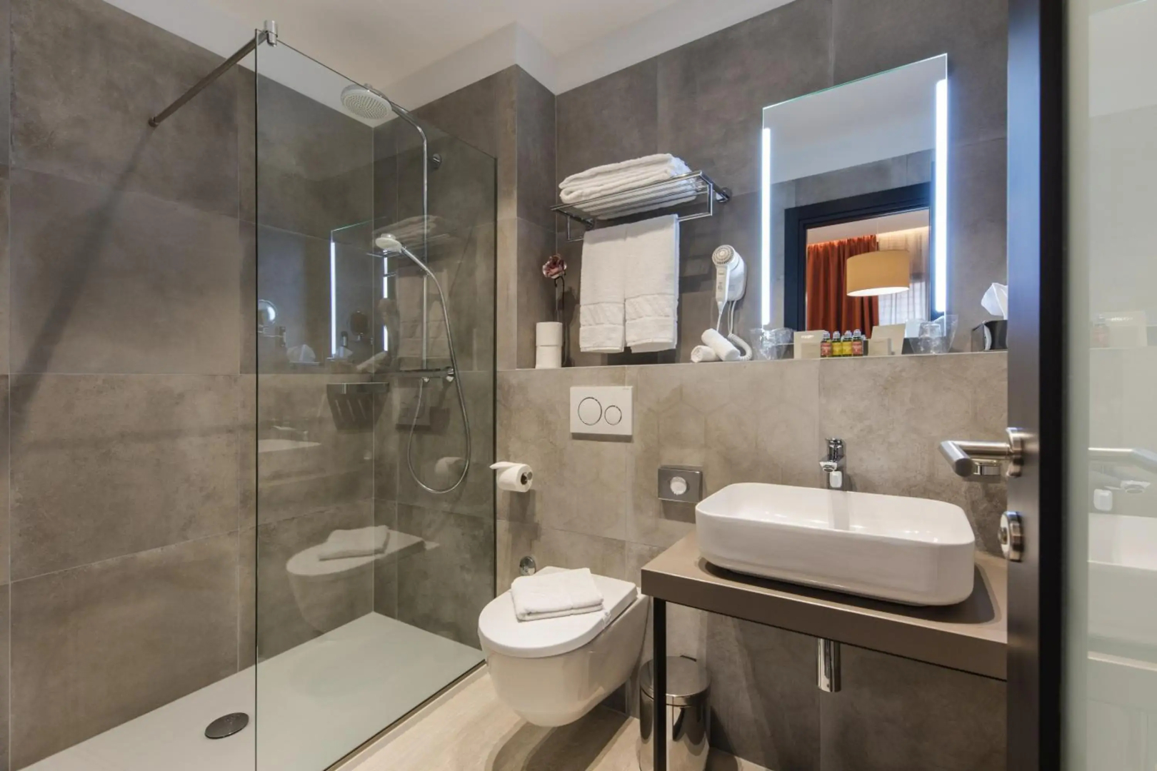 Photo - Livris Hotel
