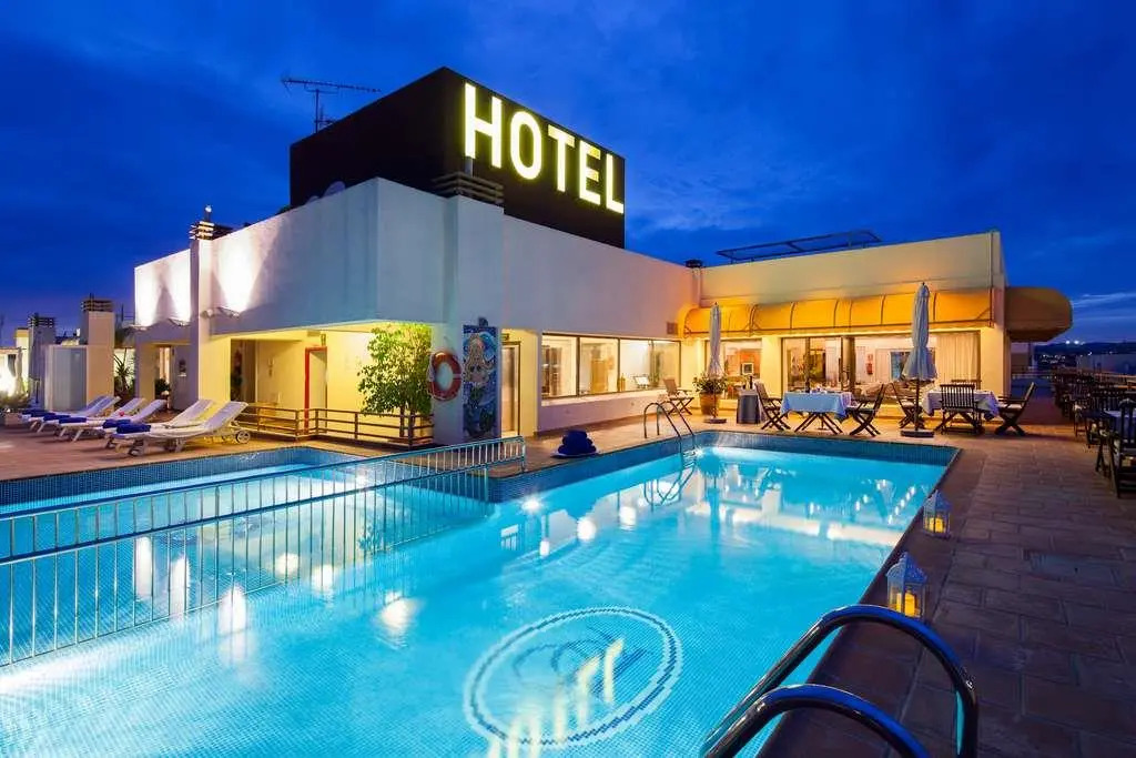 Foto - Hotel Royal Plaza