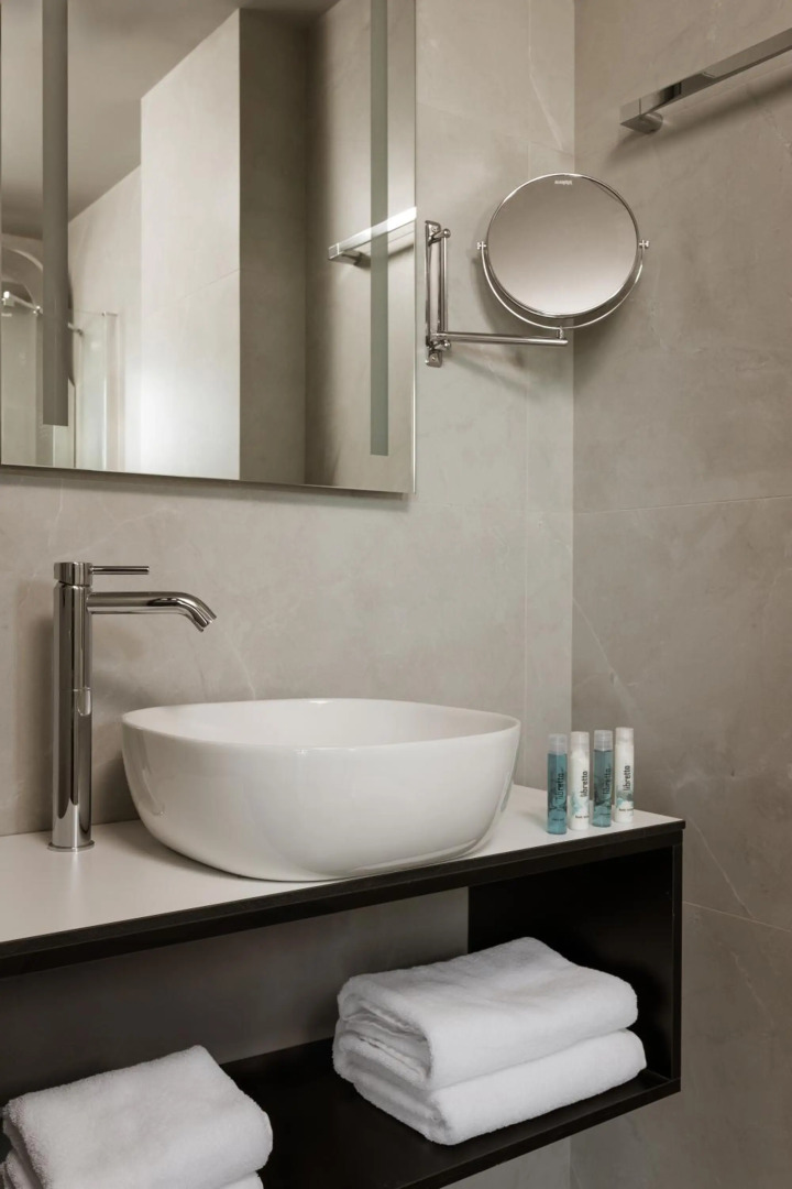 Photo - Alassia Hotel