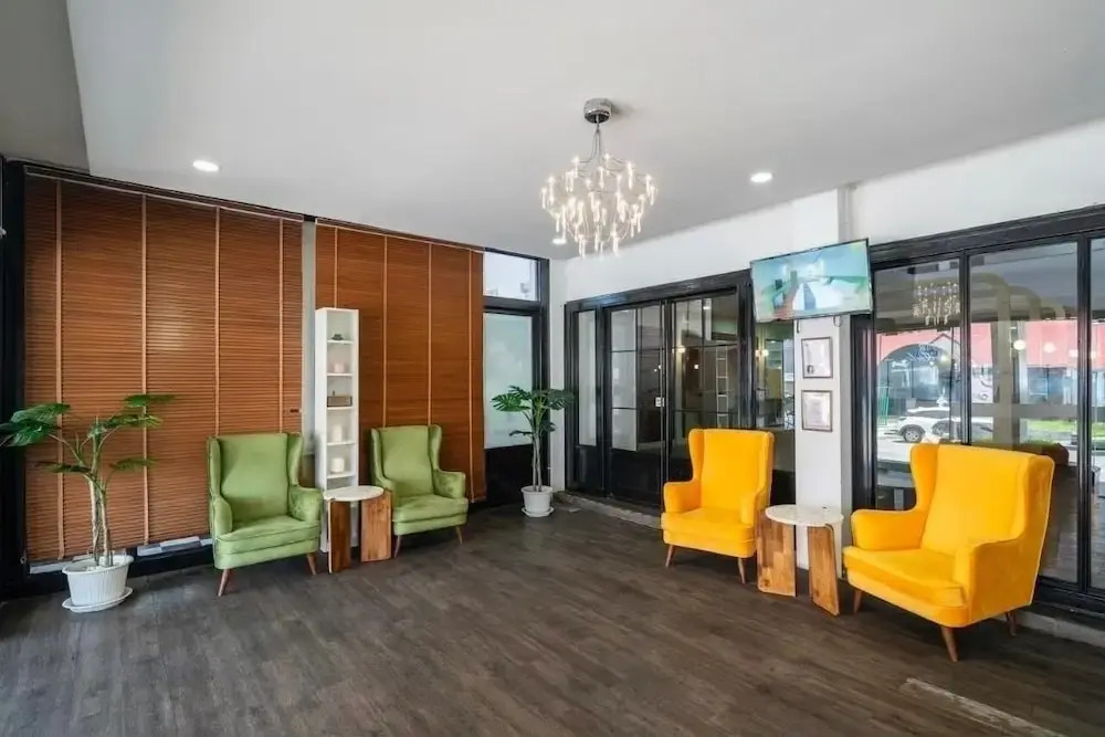 Photo - The Ram Hotel