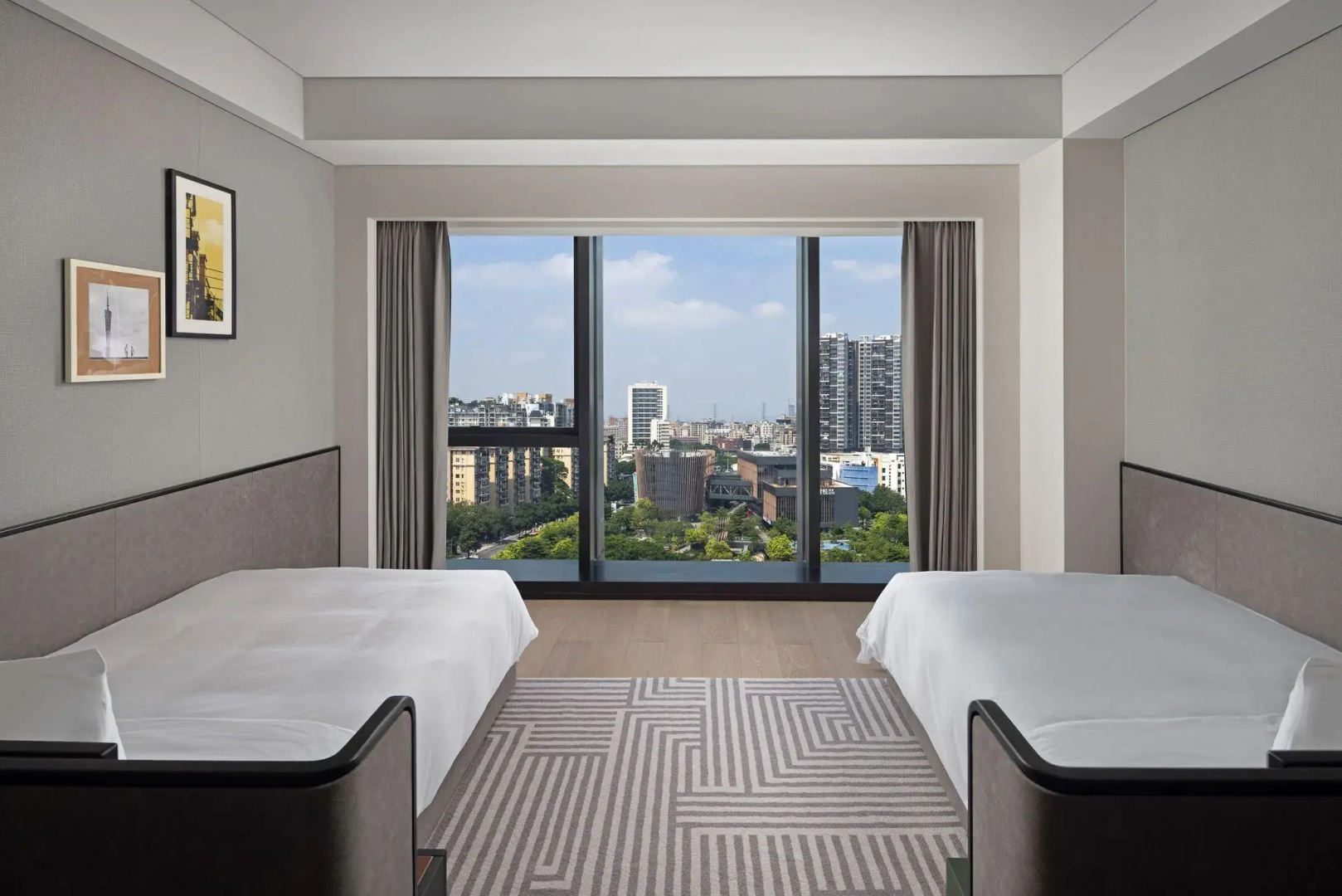 Photo - New World Guangzhou Hotel