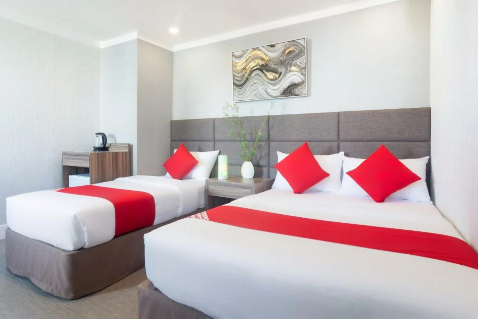 Photo - OYO 208 Anika Suites