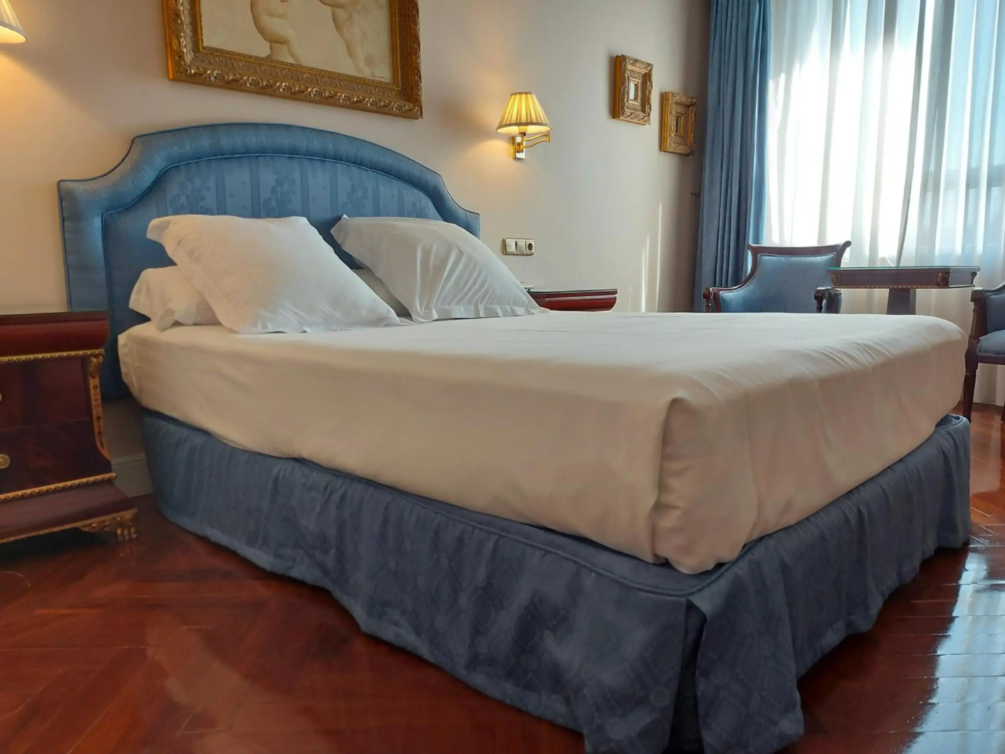 Photo - Alameda Palace