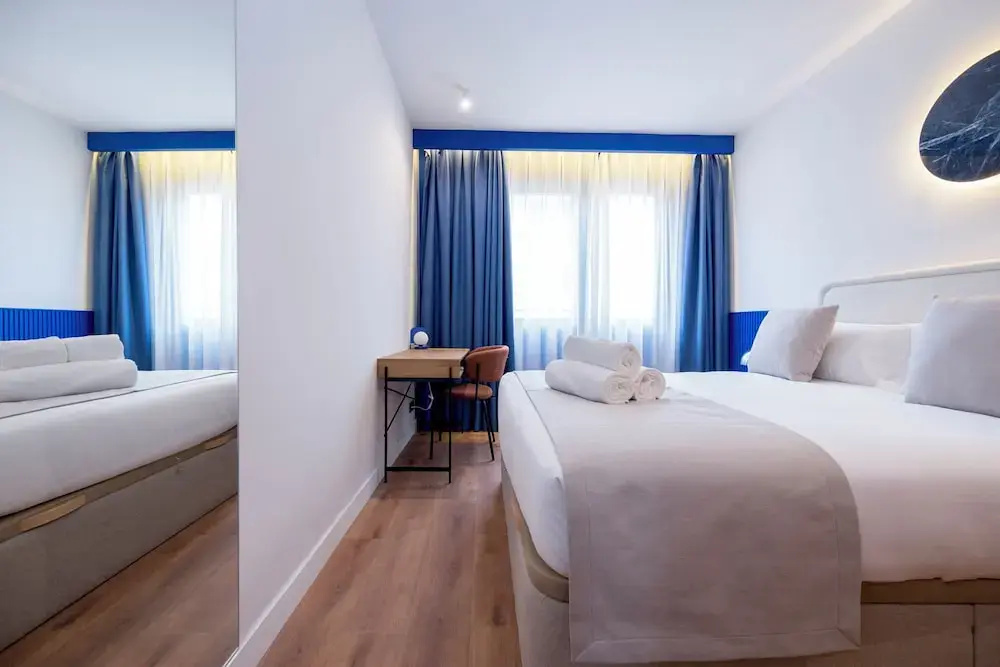 Foto - Iconic Suites