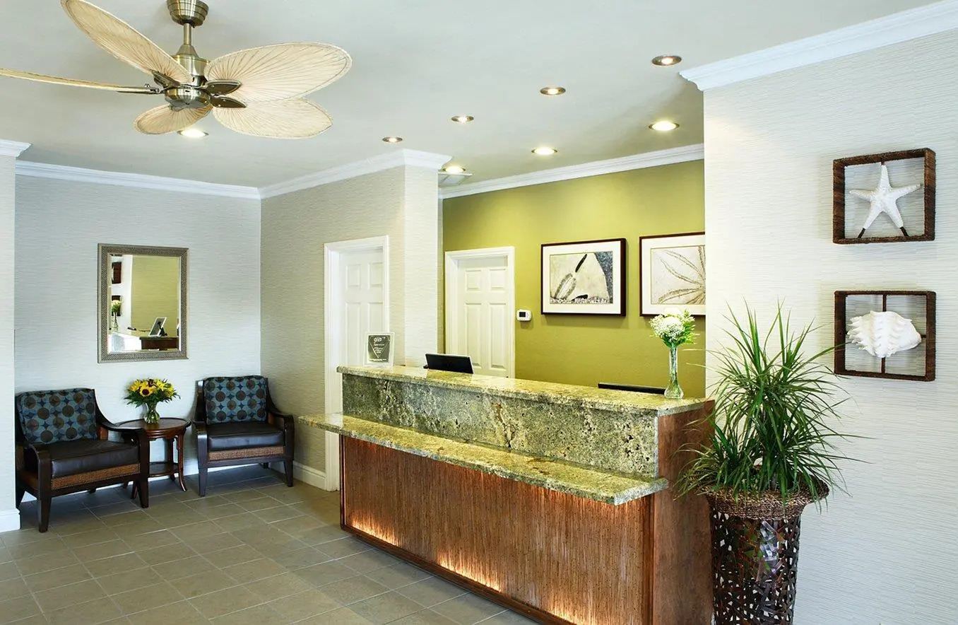 Photo - Pacific Shores Inn