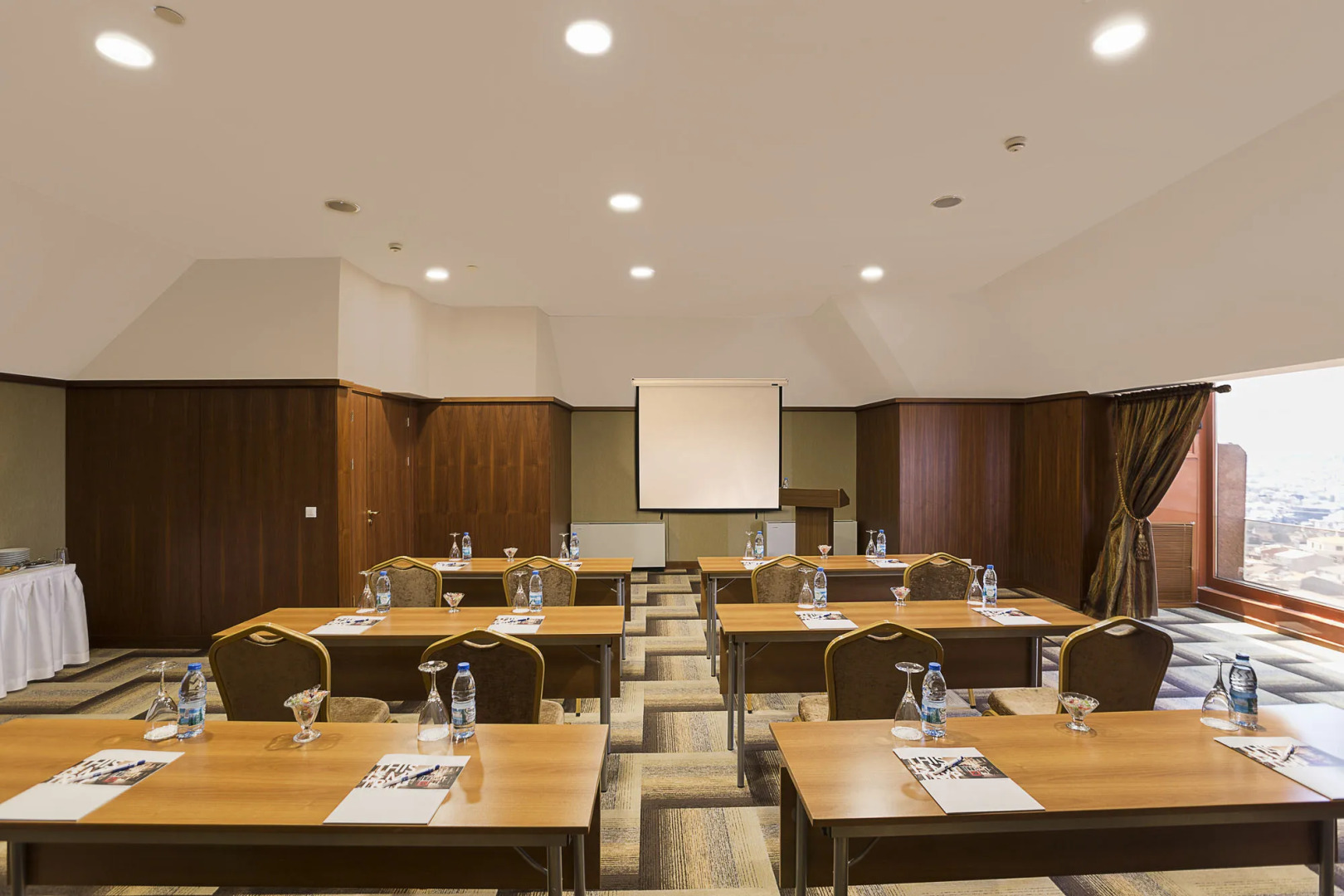 Photo - Taxim Express Bosphorus Hotel