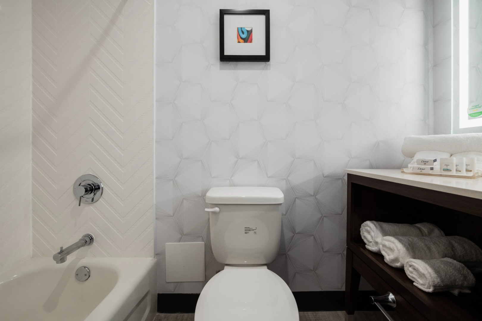 Photo - Holiday Inn Newark International Airport by IHG
