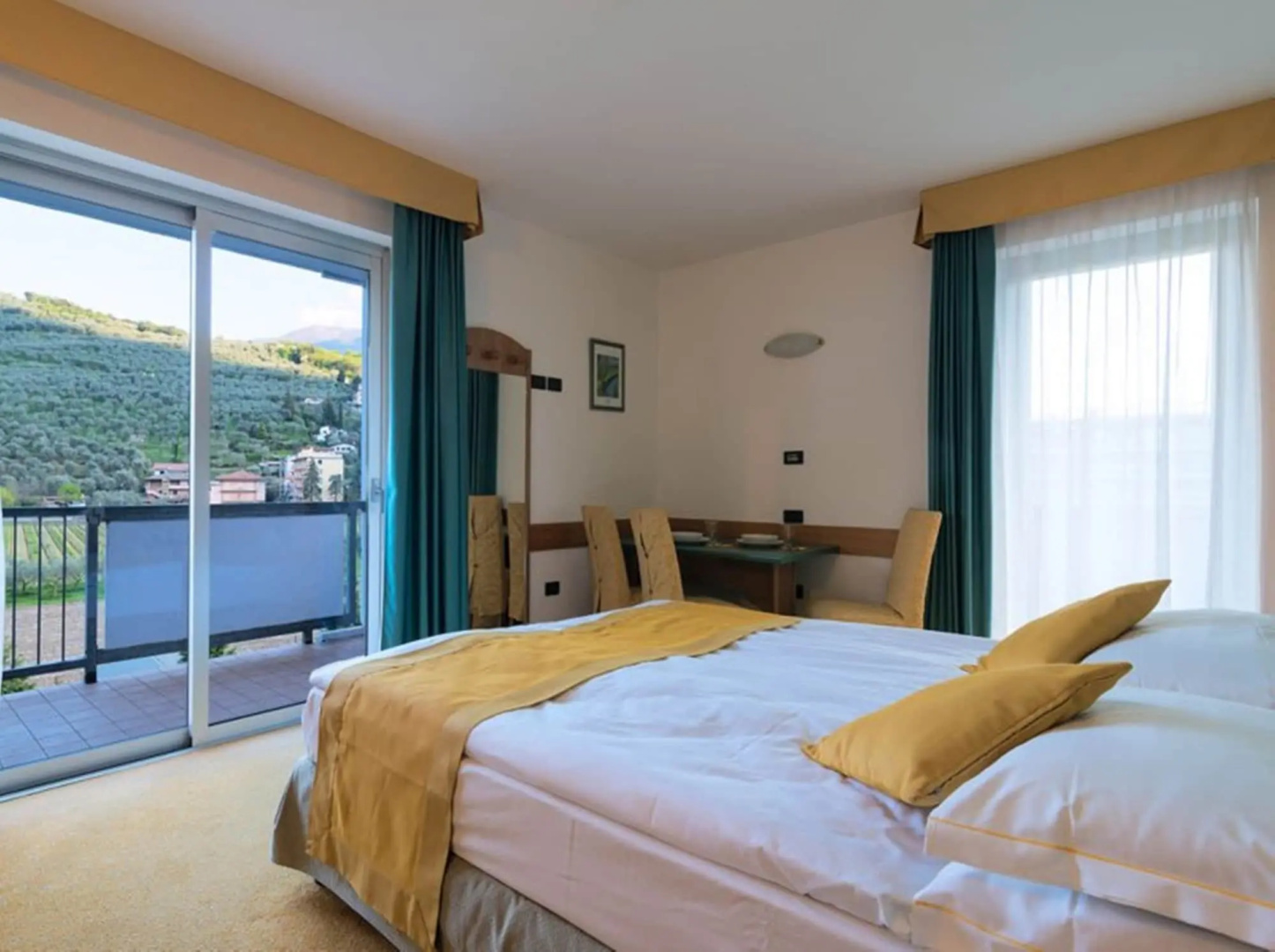 Foto - Ambassador Suite Hotel