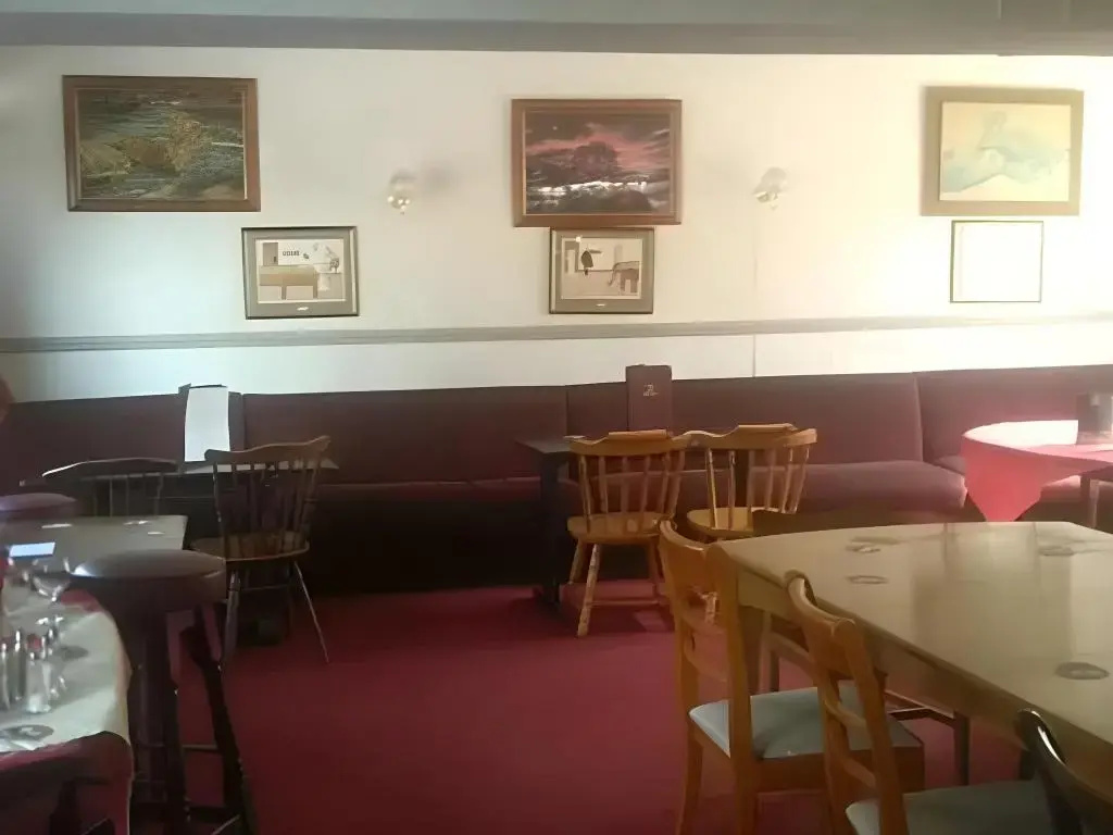 Foto - Swan Inn, Heathrow Airport