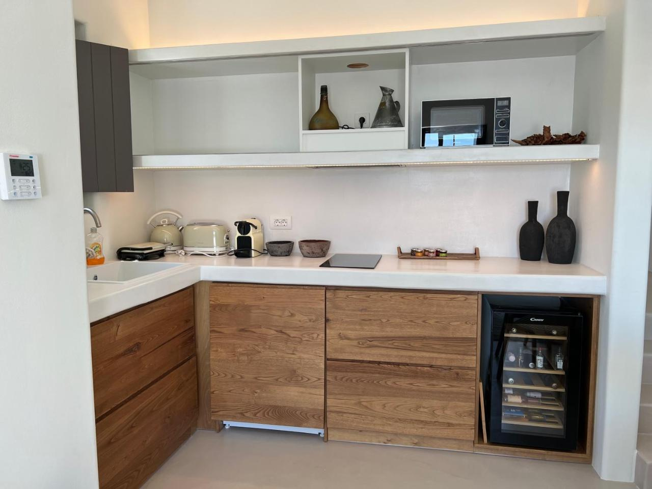 Zetine Suites Sikinos, Bild 18 von 21
