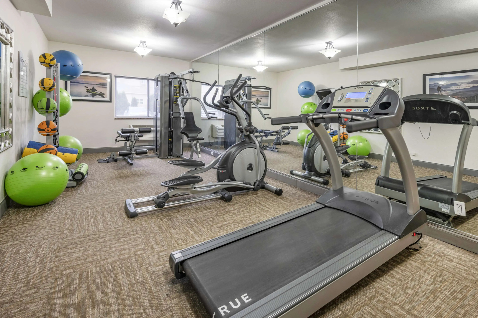 Foto - Best Western PLUS Peppertree Airport Inn