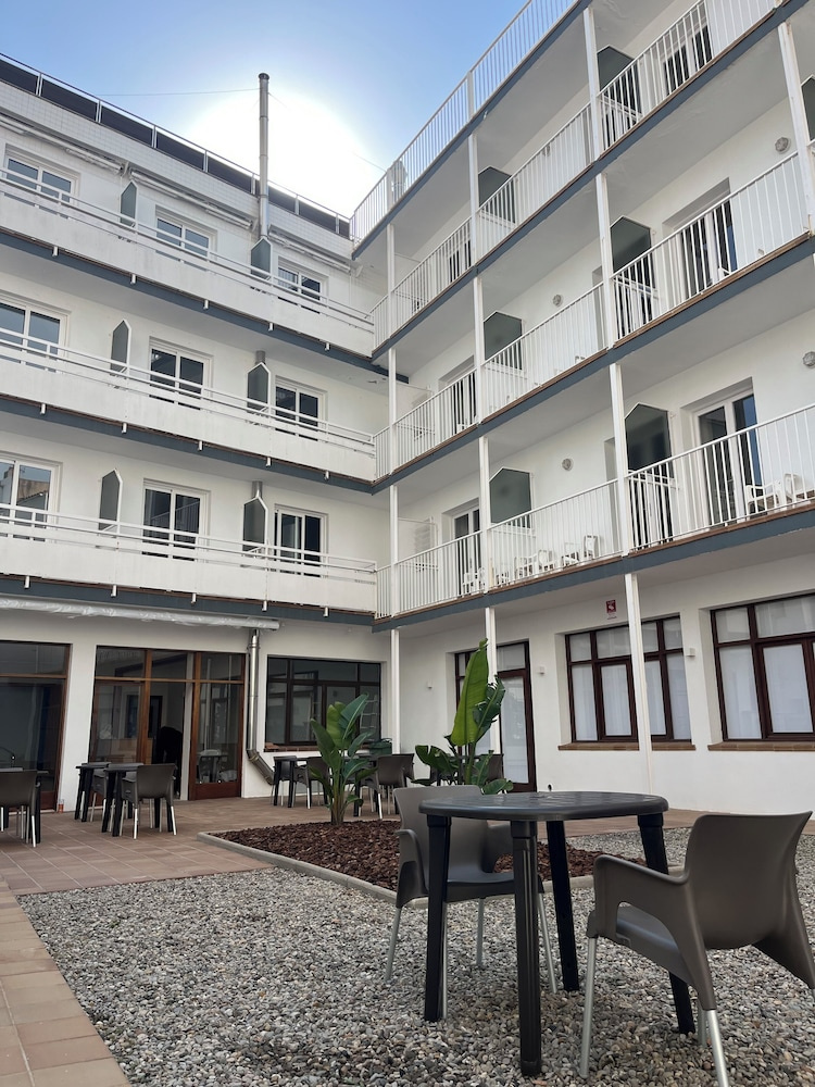 Photo - Hotel GHT Simeon