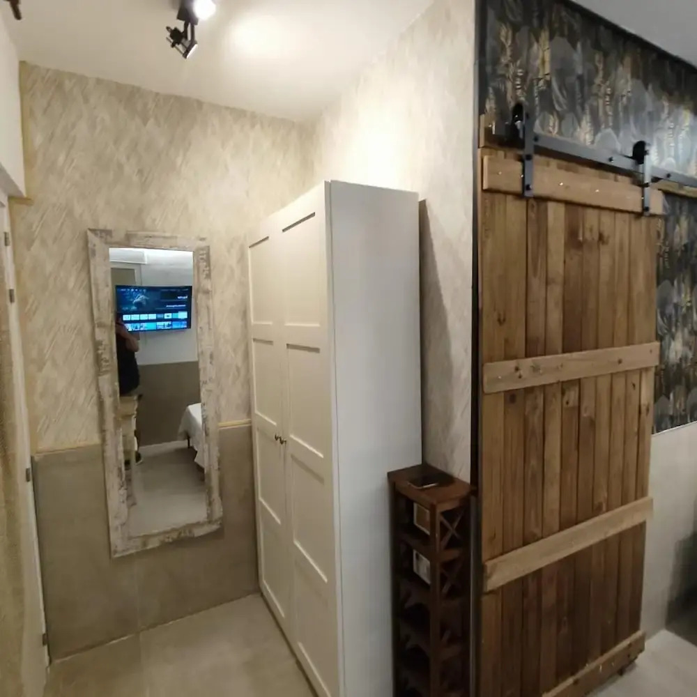 Photo - Private rooms