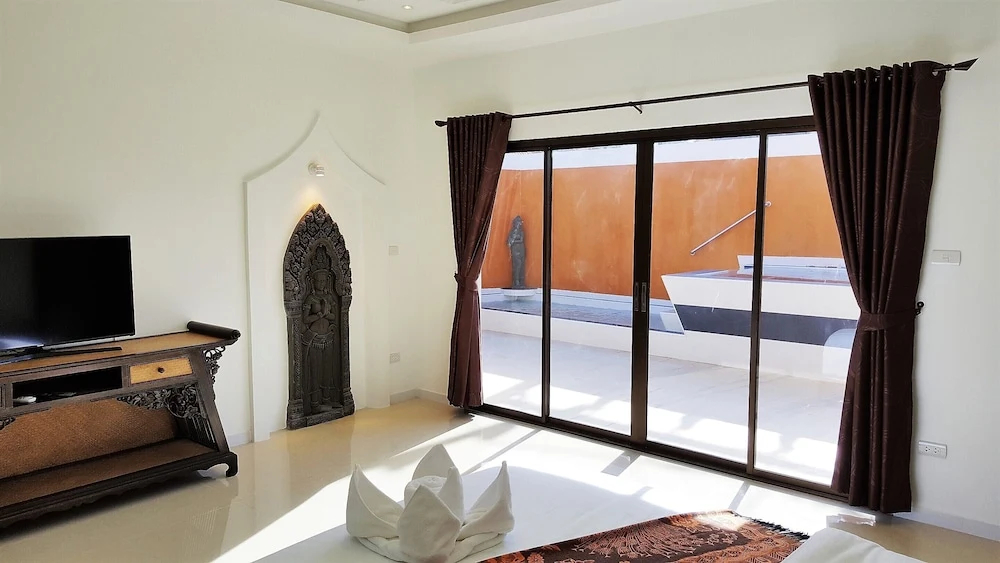 Foto - WOWLAND Luxury Pool Villa Pattaya Walking Street