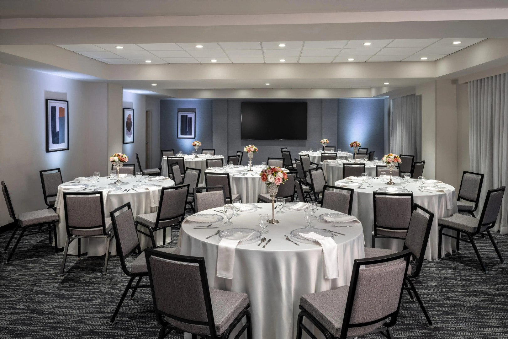 Photo - Hyatt Place Fort Lauderdale Cruise Port & Convention Center - Newly Renovated