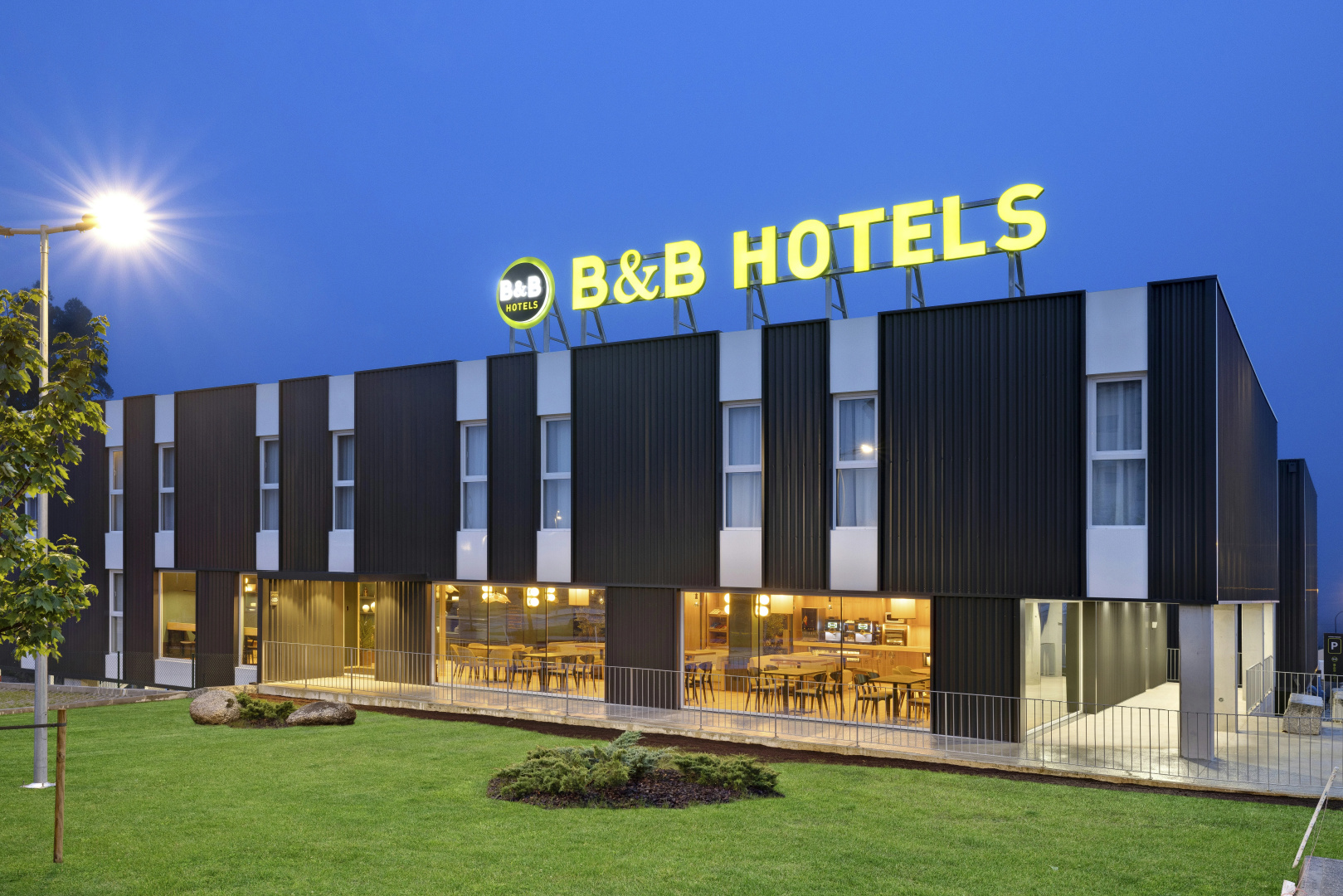 Photo - B&B Hotel Santiago Milladoiro