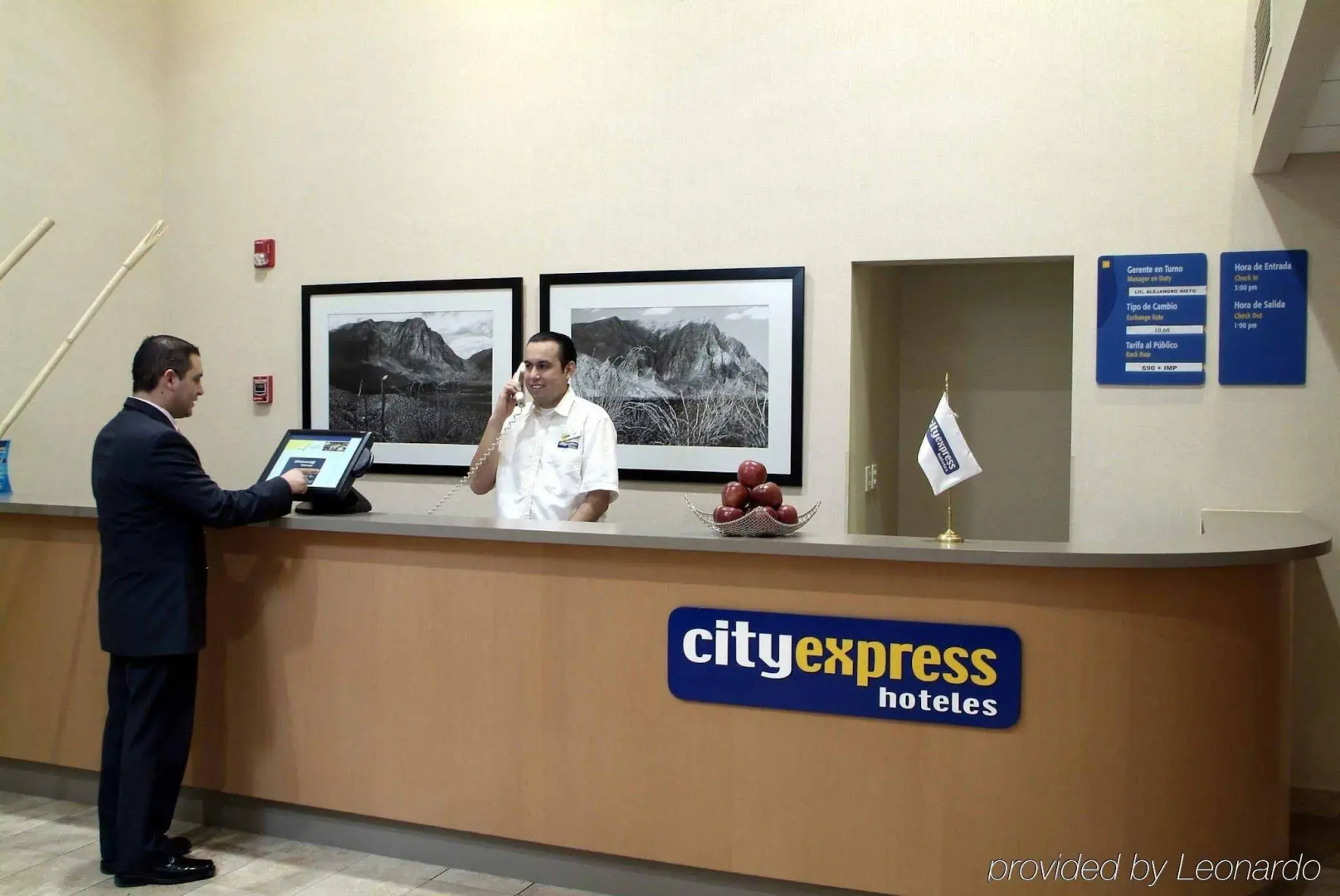 Photo - City Express Chihuahua