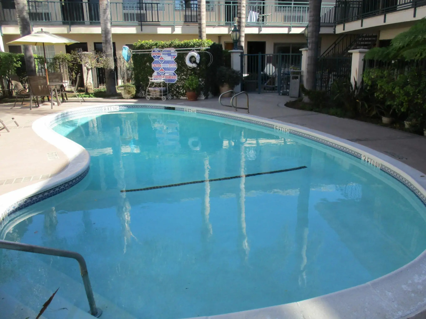 Foto - Tarzana Inn