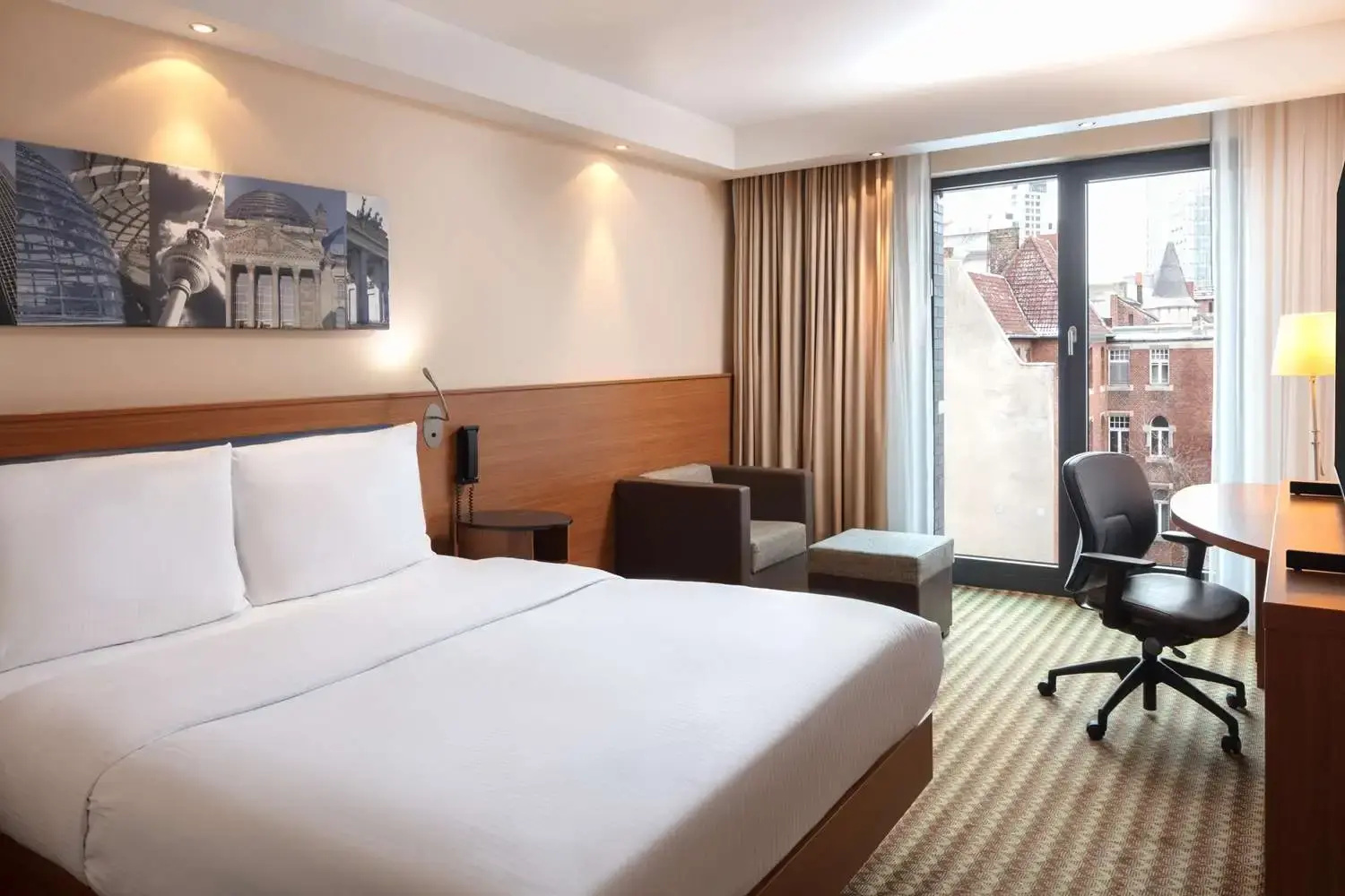Foto - Hampton by Hilton Berlin City West