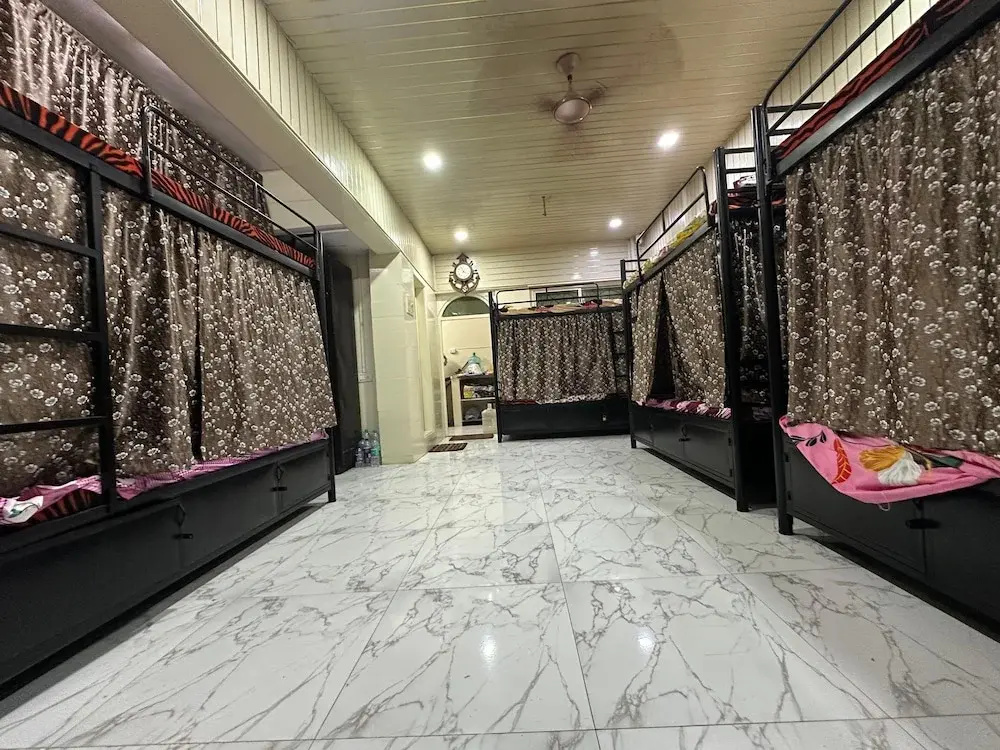 Photo - Balaji Dormitory In Andheri