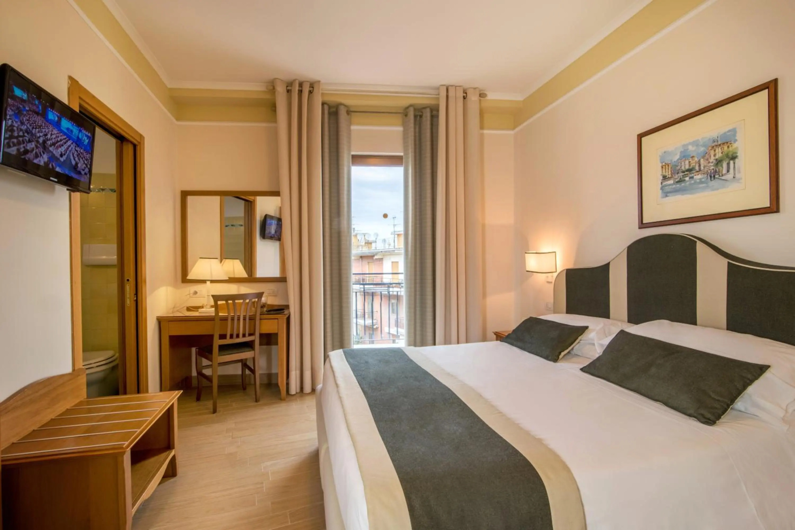 Photo - Hotel Tourist