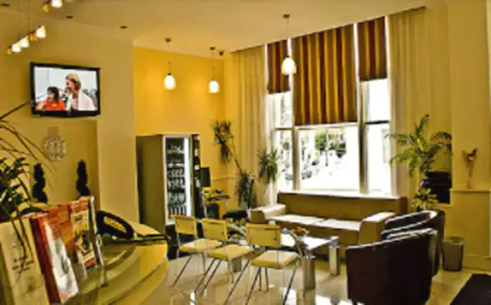 Foto - Leisure Inn