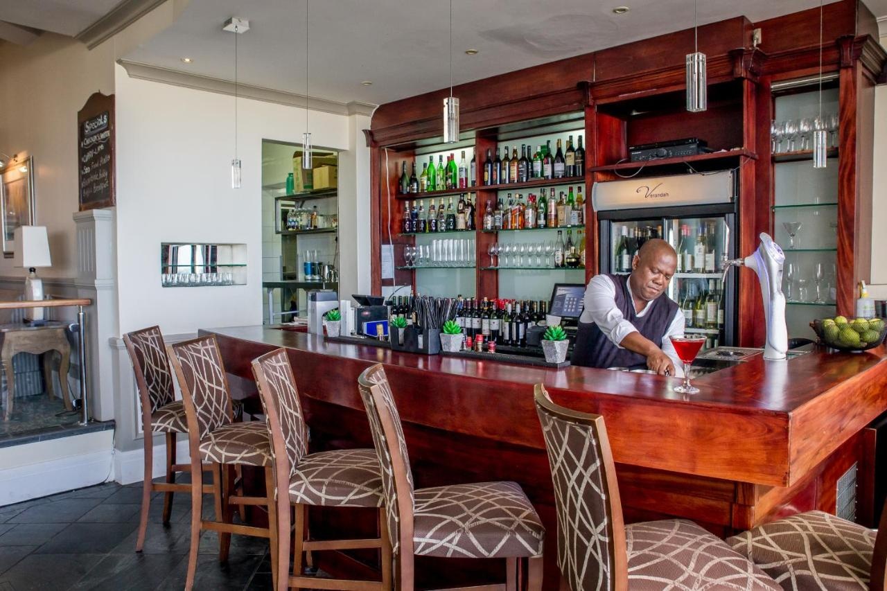 Photo - The Beach Hotel