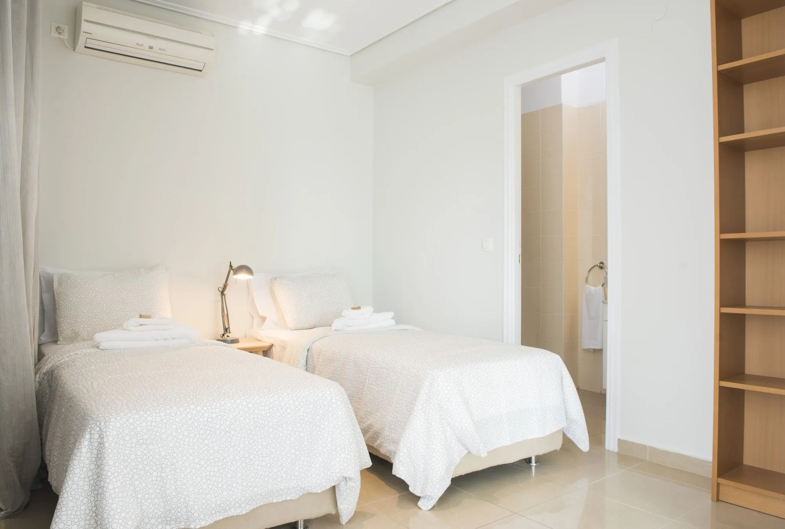 Foto - Athens Studios