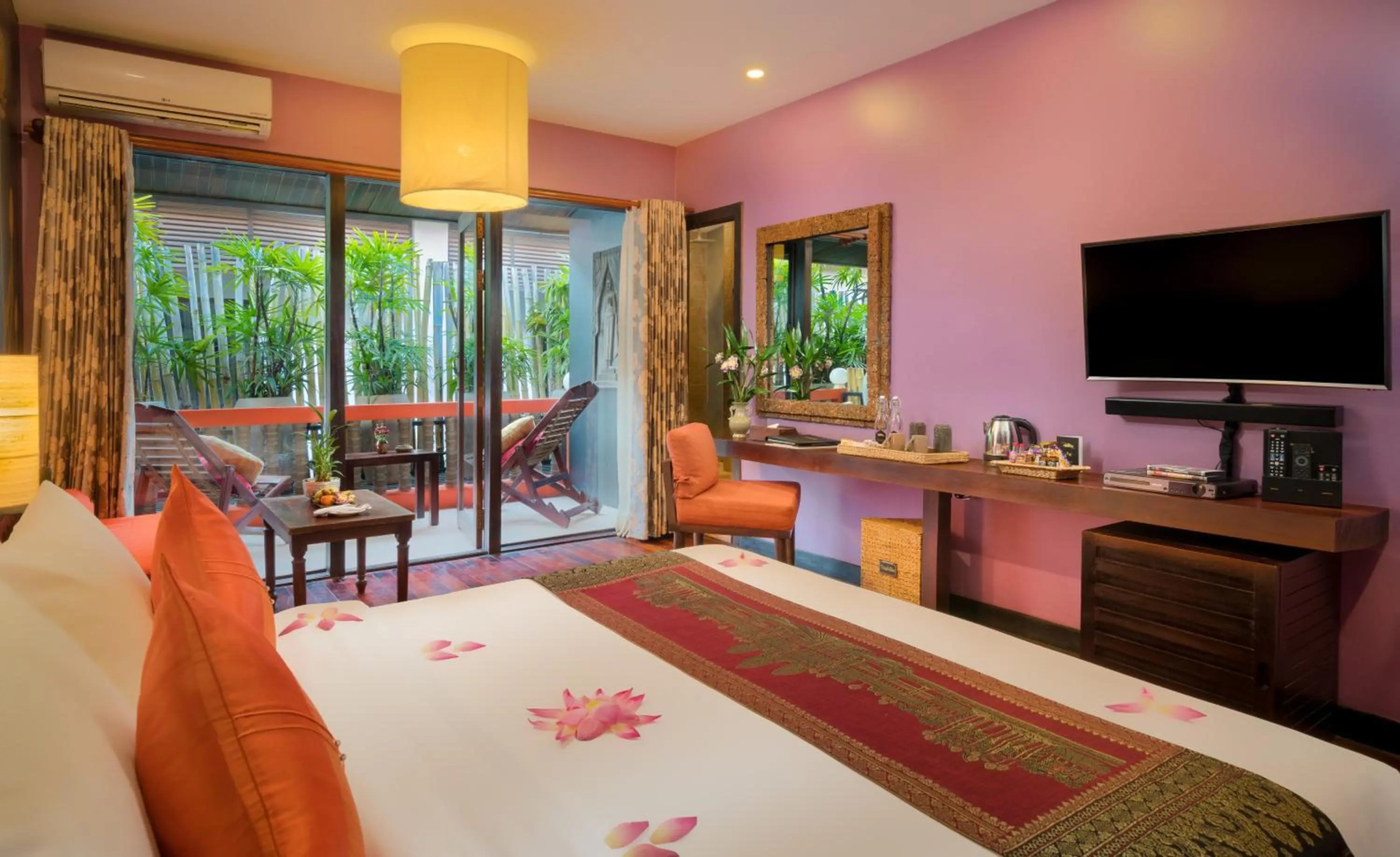 Photo - Golden Temple Hotel