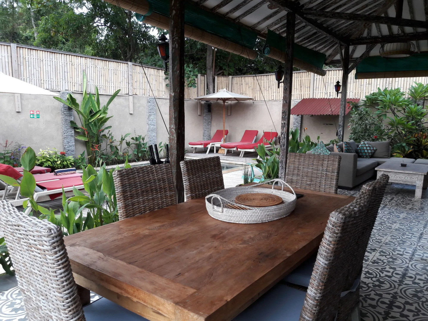 Photo - Scallywags Smugglers