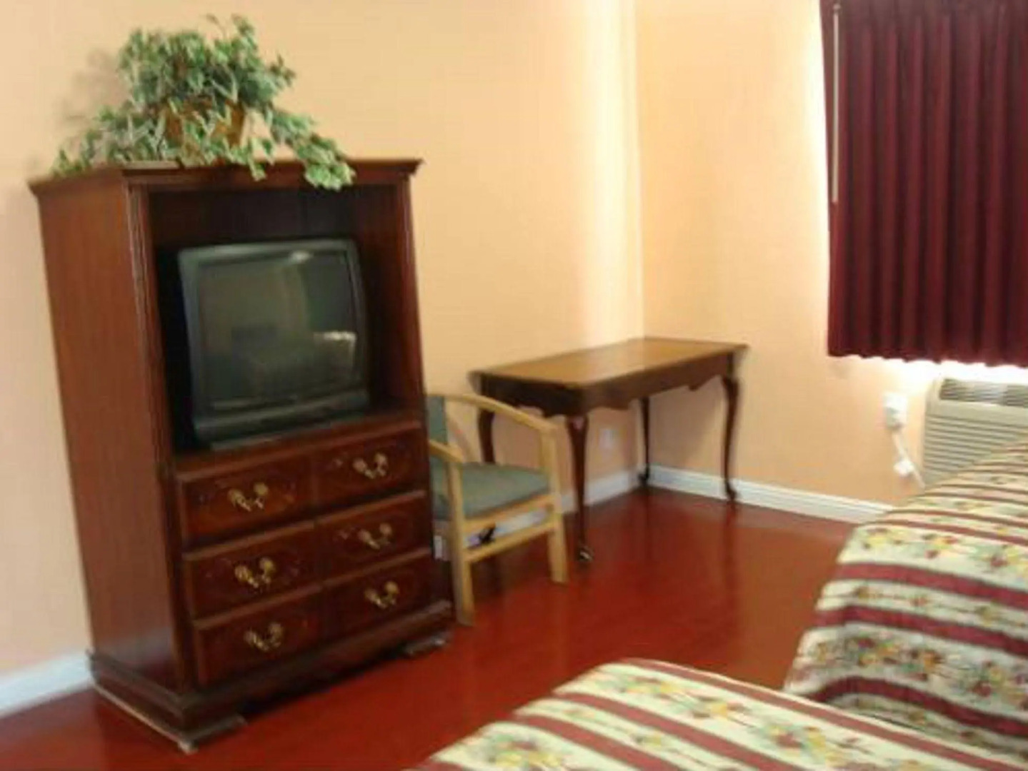 Foto - Travel Inn Downtown LA