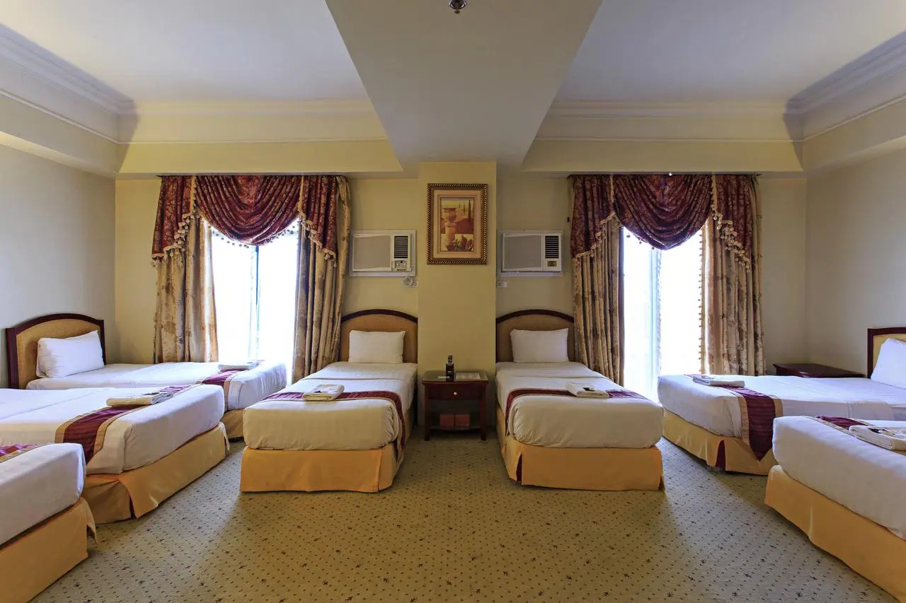 Foto - Sarrosa International Hotel and Residential Suites