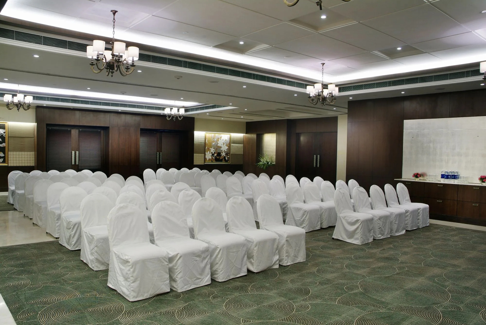 Foto - Goldfinch Hotel Delhi NCR