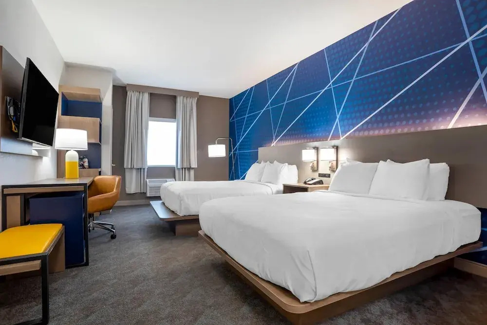 Photo - Comfort Inn & Suites Orlando Sanford Airport