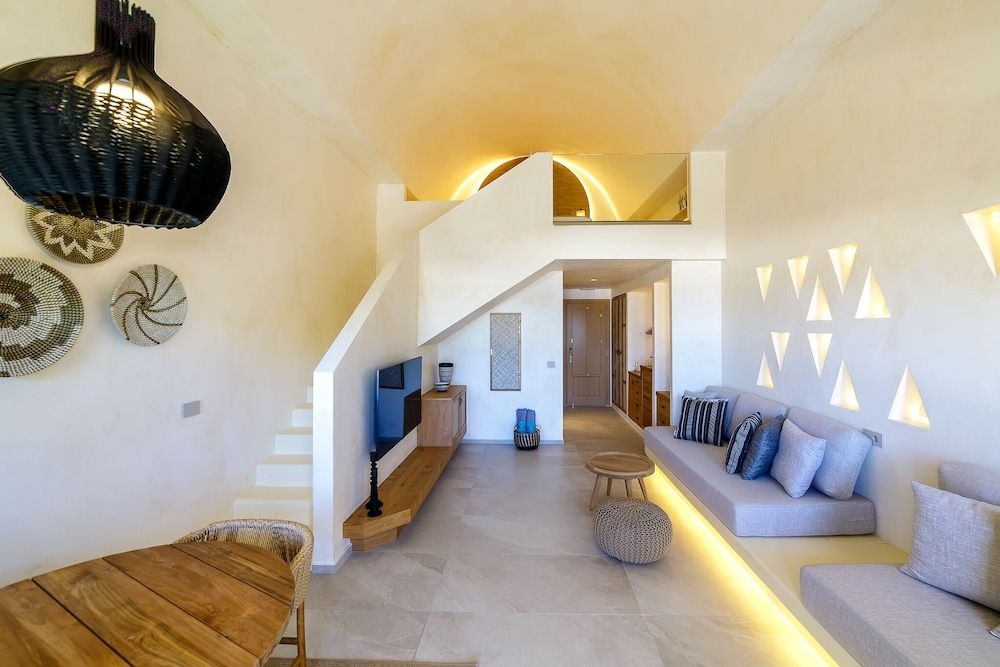 Photo - Opalia Suites