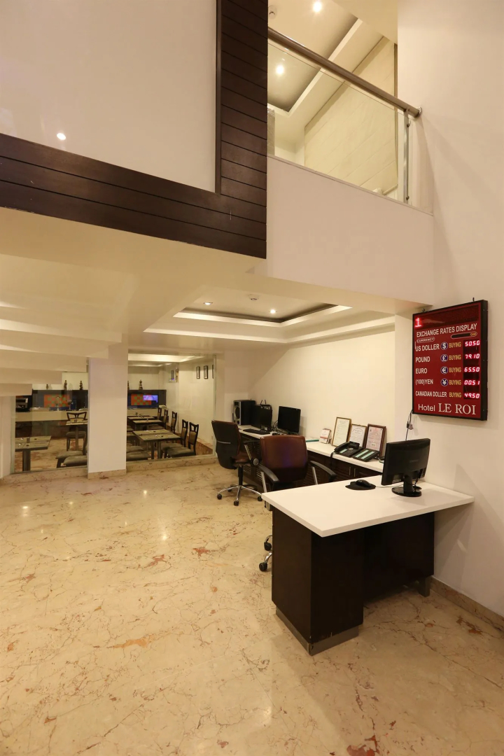 Photo - Hotel Le Roi Near New Delhi Railway Station