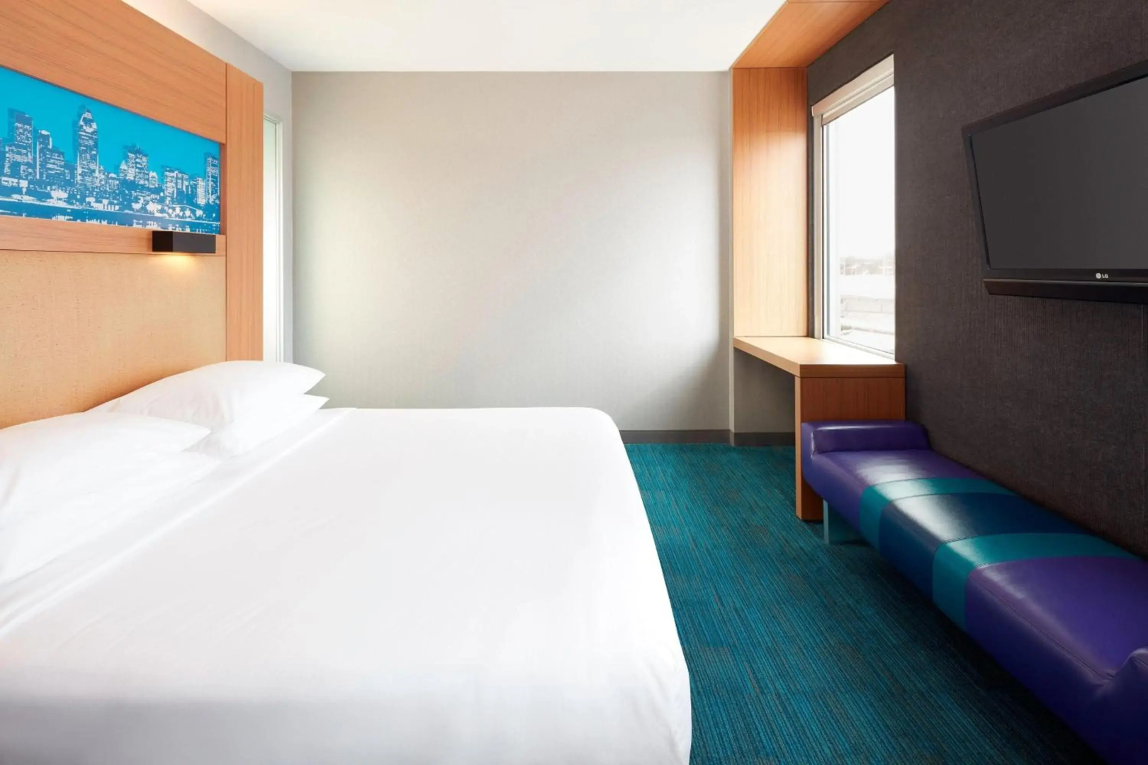 Photo - Aloft by Marriott Montreal Airport