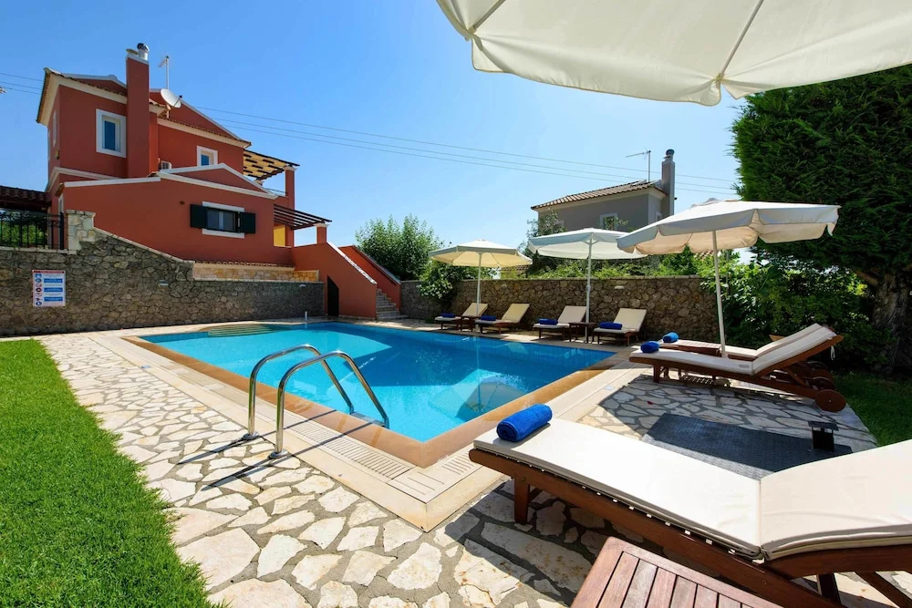 Photo - Il Tesori Dassia Villas